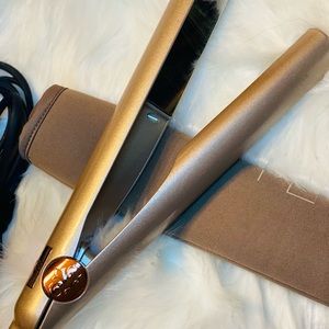 TYME hair iron w thermal protector